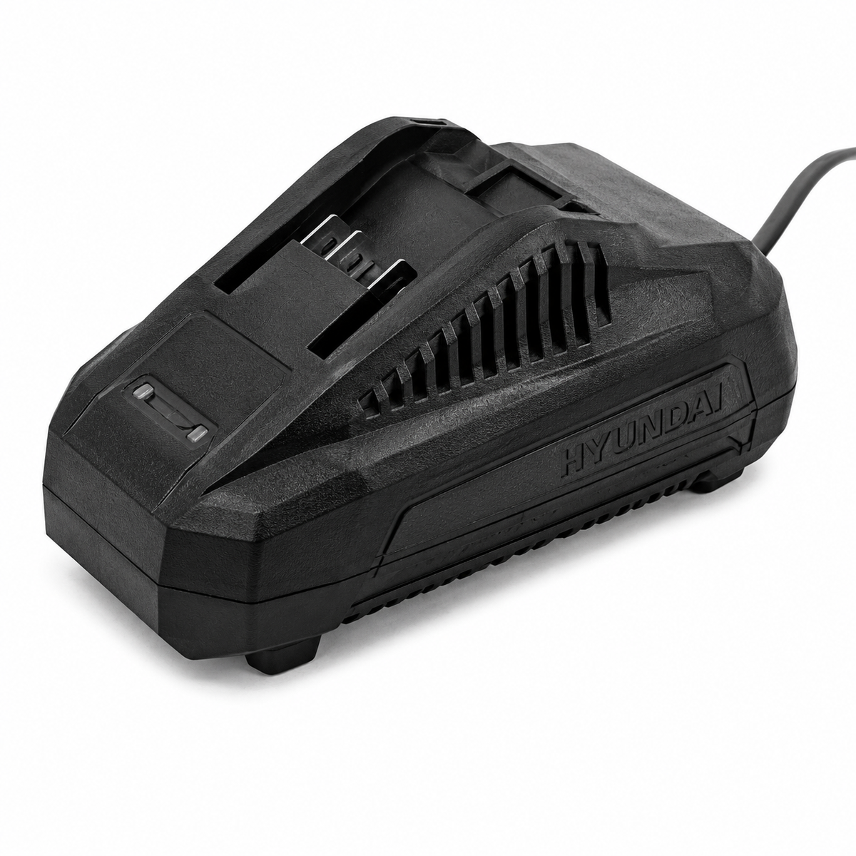 Imagen referencial: Cargador de baterías Hyundai 20 V 82HY777-2150